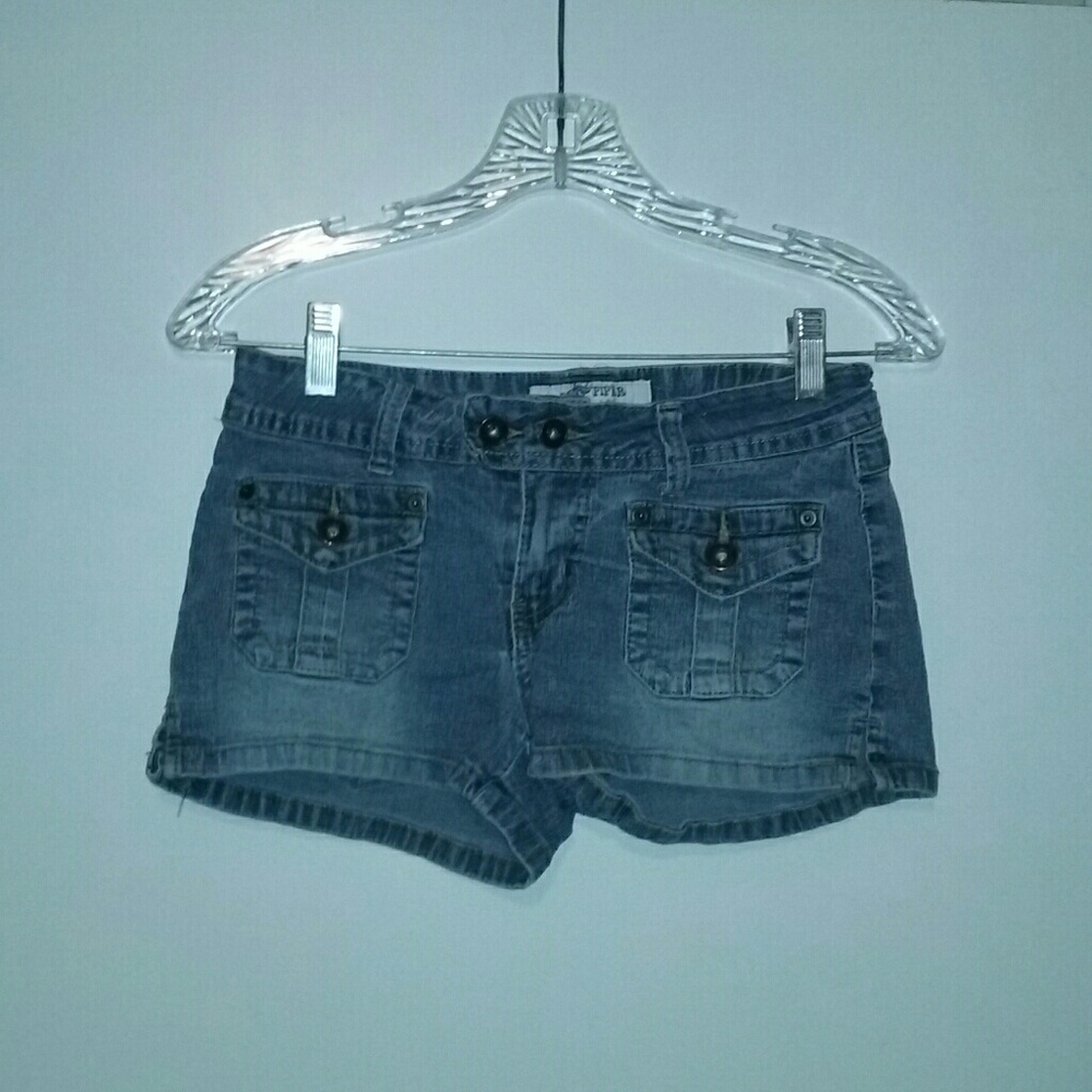Piper & Blue brand jean shorts